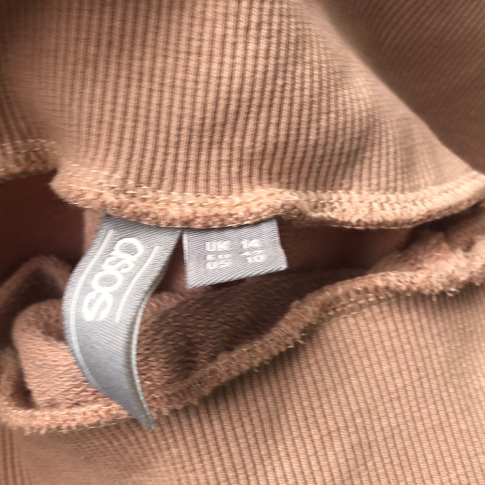 ASOS long sleeve - Picture 2 of 2